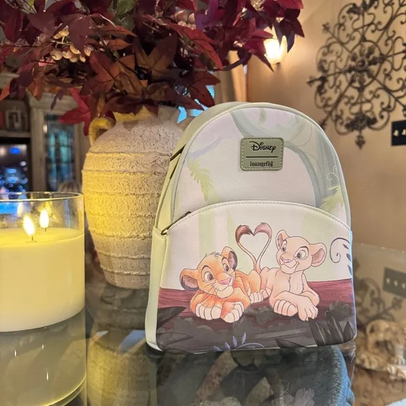 Disney | Bags | Disney Lion King Simba And Nala Heart Mini  display picture 3